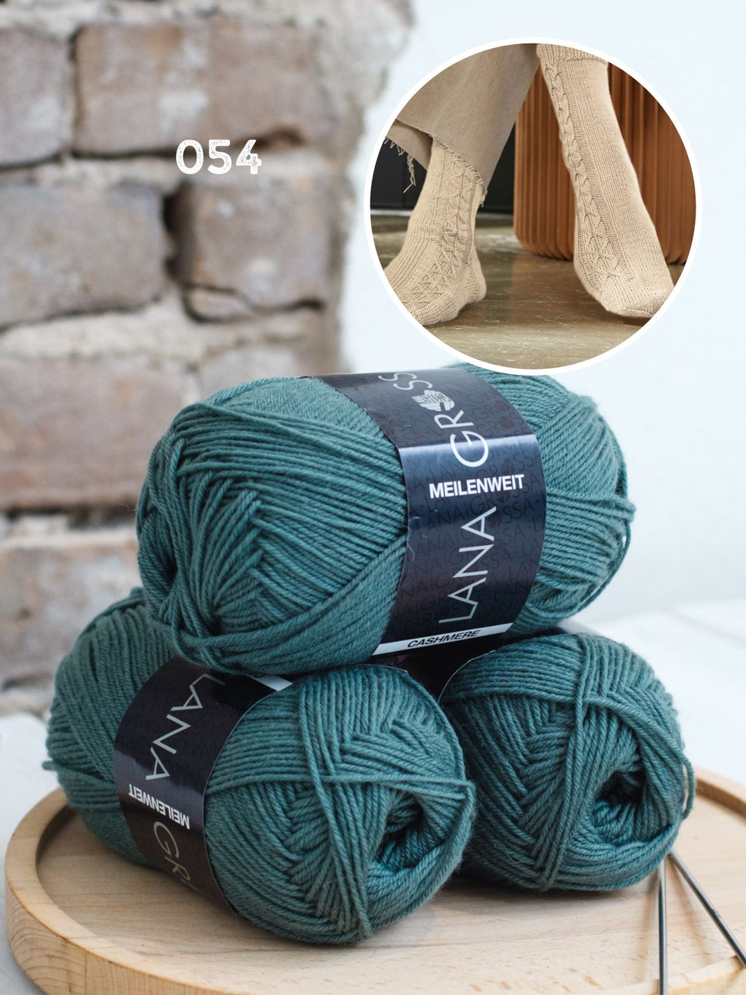 Breipakket Meilenweit 50 Cashmere sokken met kabelpatroon