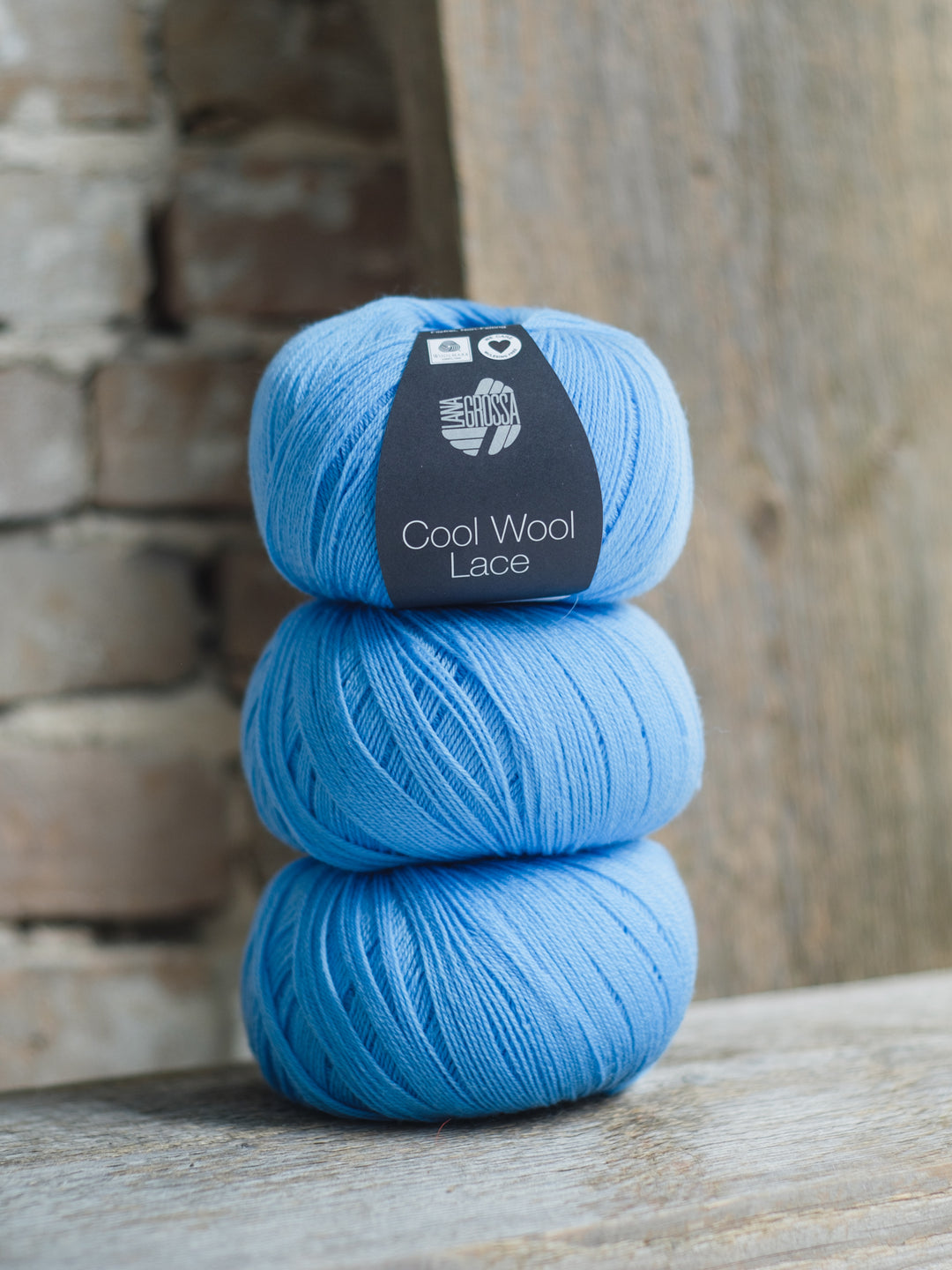 Cool Wool Lace 048 Azuurblauw