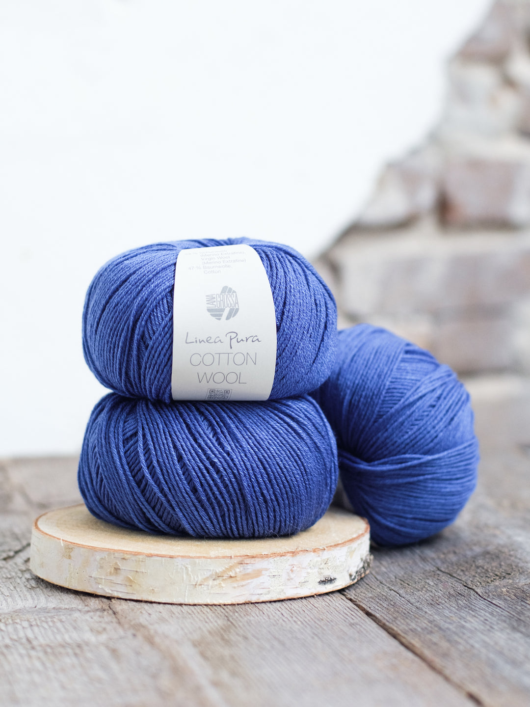 Cotton Wool 024 Donkerblauw